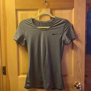 nike dry fit top